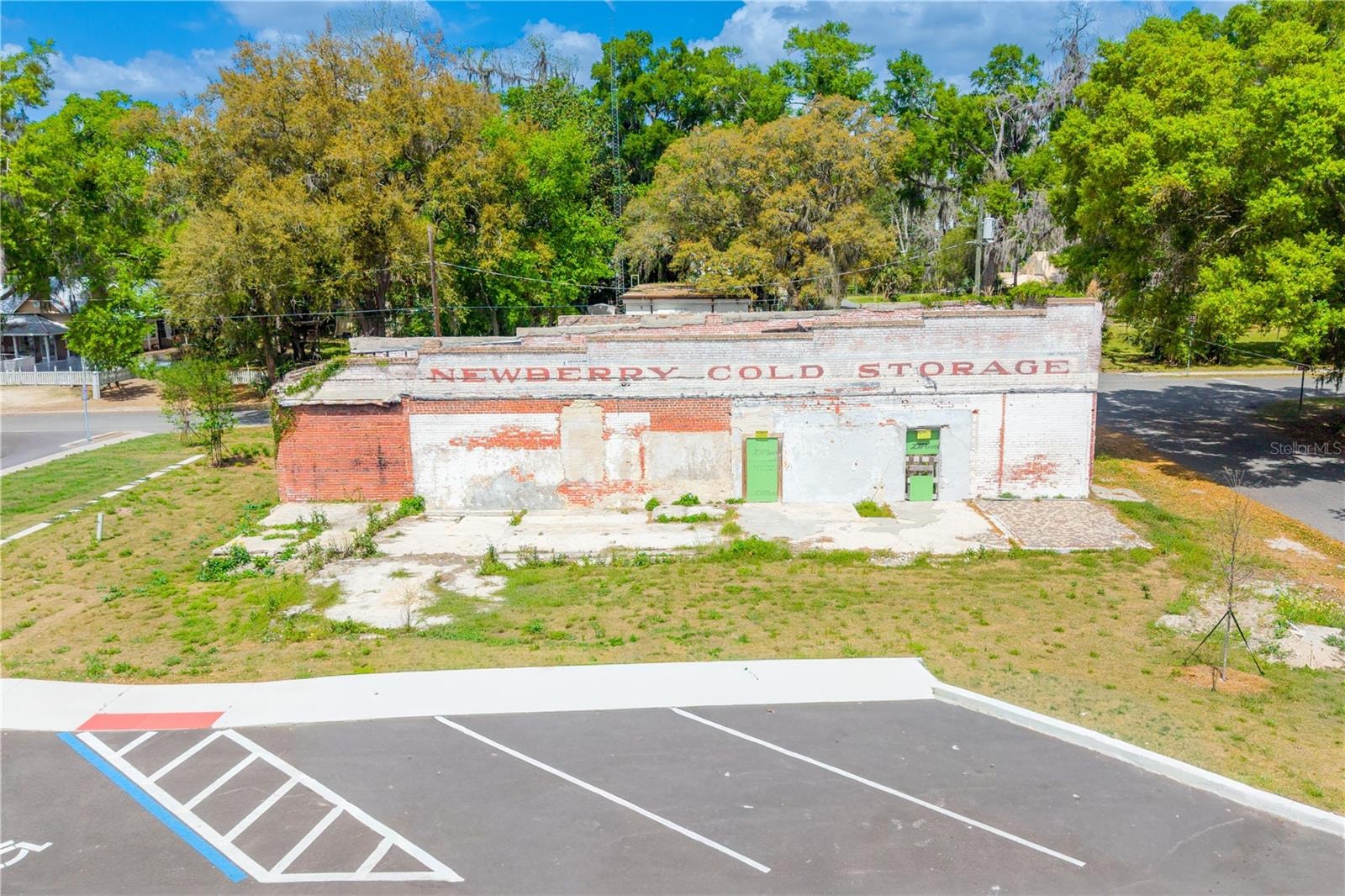 Property at 24900 W Newberry Rd