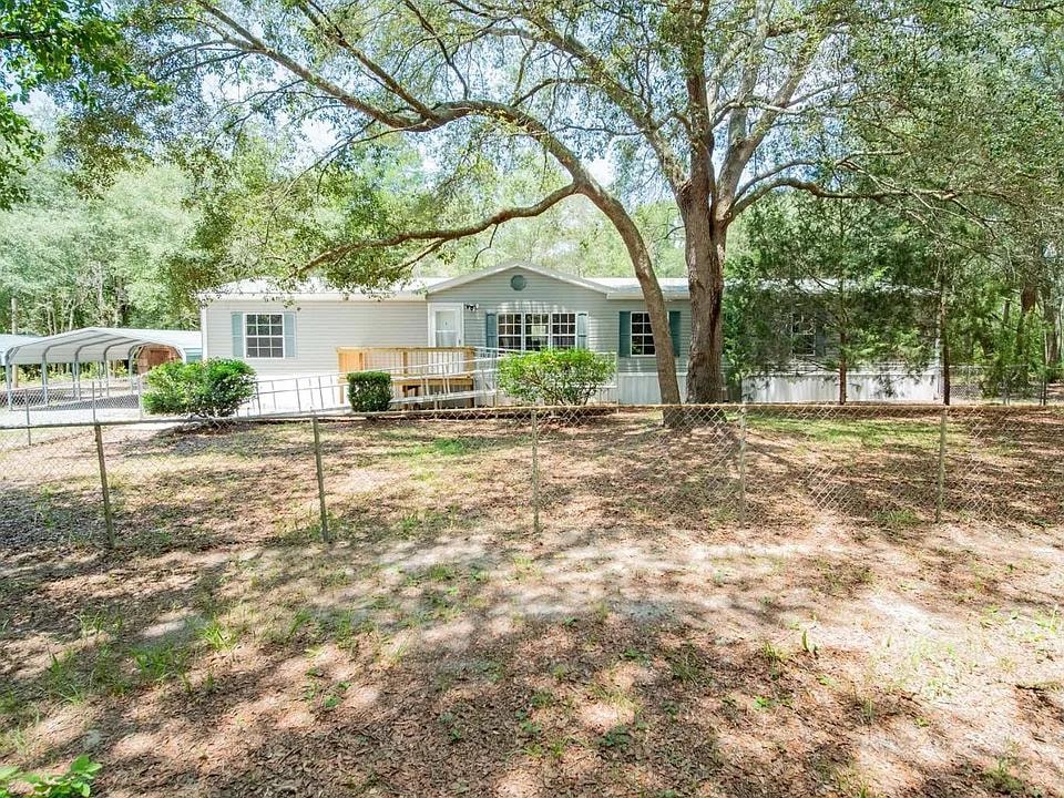 Property at 340 SW Mauldin Ave